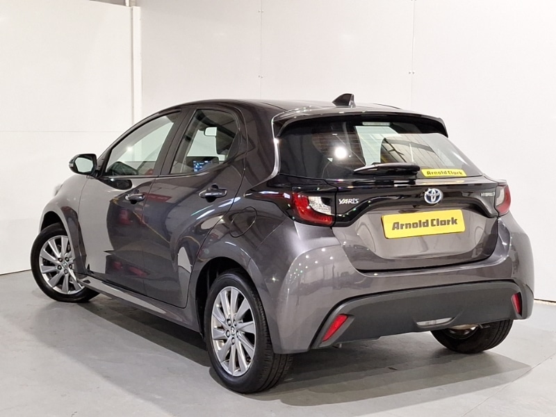 Used Toyota Yaris 2022 for sale - 76833149: Photo 3