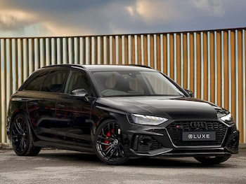 2023 - RS 4 TFSI Quattro Carbon Black 5dr Tiptronic
