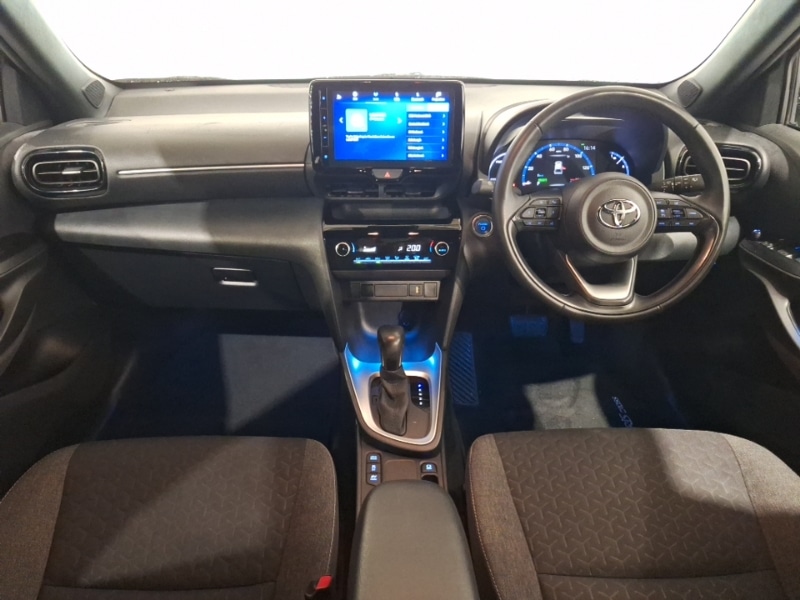 Used Toyota Yaris Cross 2022 for sale - 76833143: Photo 2