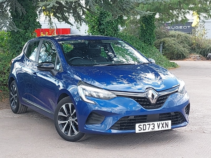 Used Renault Clio 2023 for sale - 76502510: Photo 1