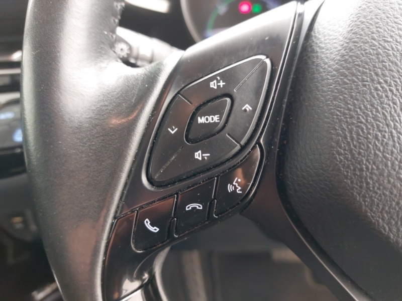 Used Toyota C-HR 2020 for sale - 76778960: Photo 12