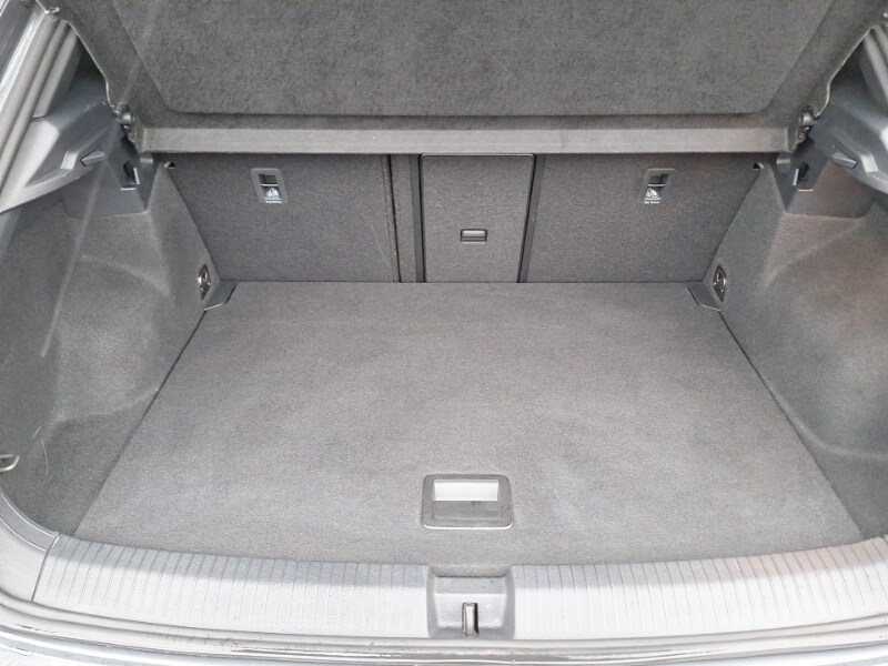 Used Volkswagen T-Roc 2022 for sale - 77677911: Photo 8