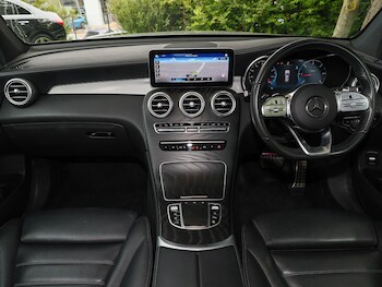 Used Mercedes-Benz GLC 2022 for sale - 76940721: Photo