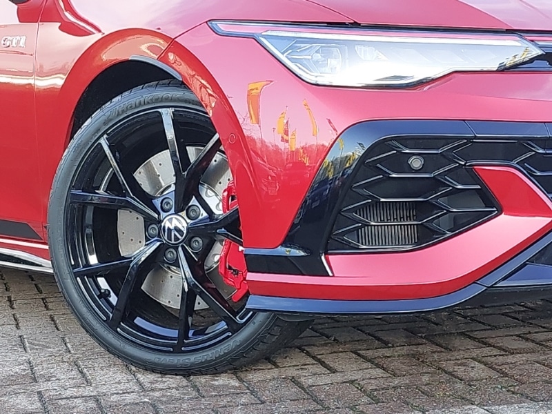 Used Volkswagen Golf 2025 for sale - 76920772: Photo 9