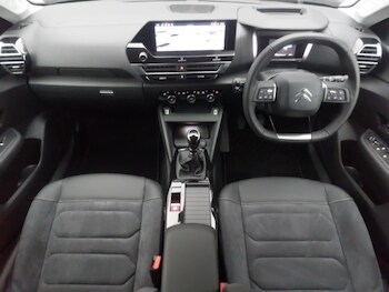 Used Citroen C4 2025 for sale - 77472429: Photo