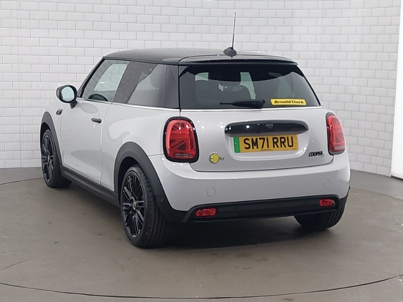 Used MINI Hatch 2022 for sale - 77986081: Photo 3
