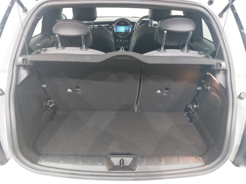 Used MINI Hatch 2022 for sale - 77986081: Photo 8