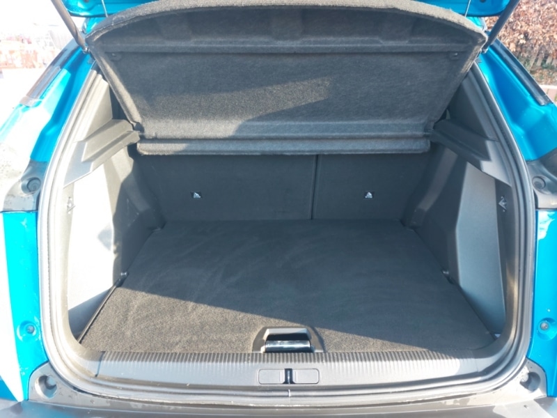 Used Peugeot 2008 2022 for sale - 77790852: Photo 8