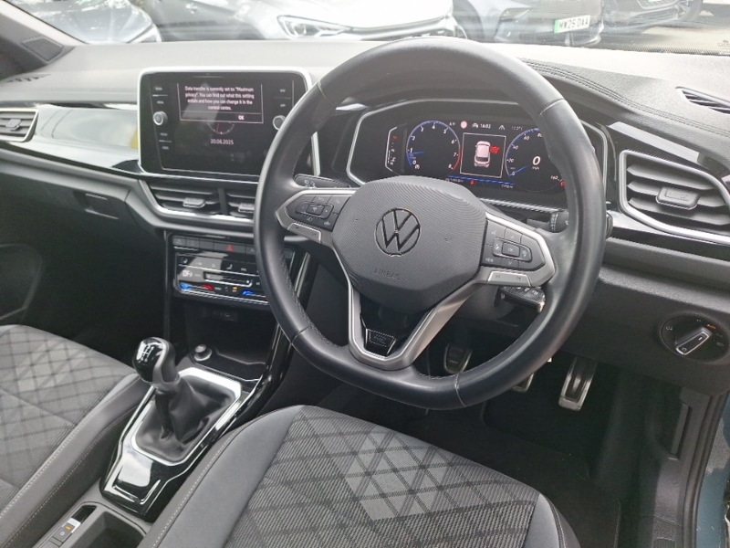 Used Volkswagen T-Roc 2023 for sale - 76578739: Photo 11