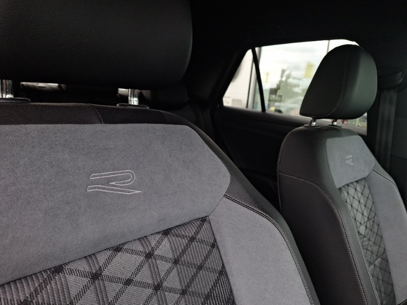 Used Volkswagen T-Roc 2023 for sale - 76578739: Photo 12