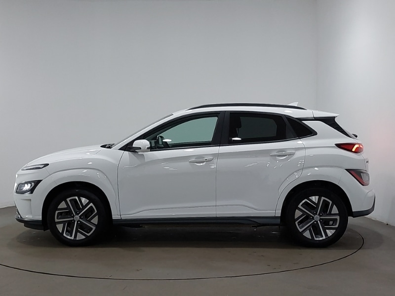 Used Hyundai KONA 2023 for sale - 77677690: Photo 4