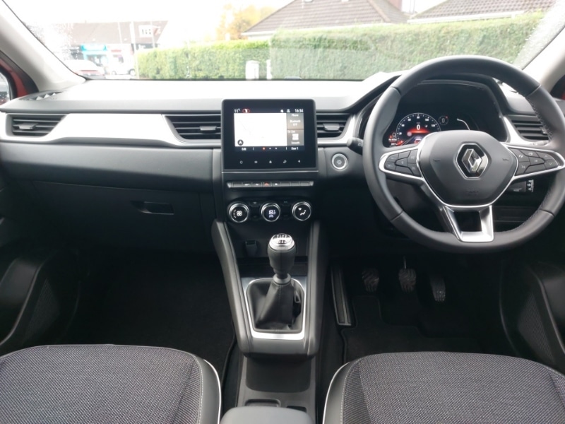 Used Renault Captur 2024 for sale - 76906902: Photo 2