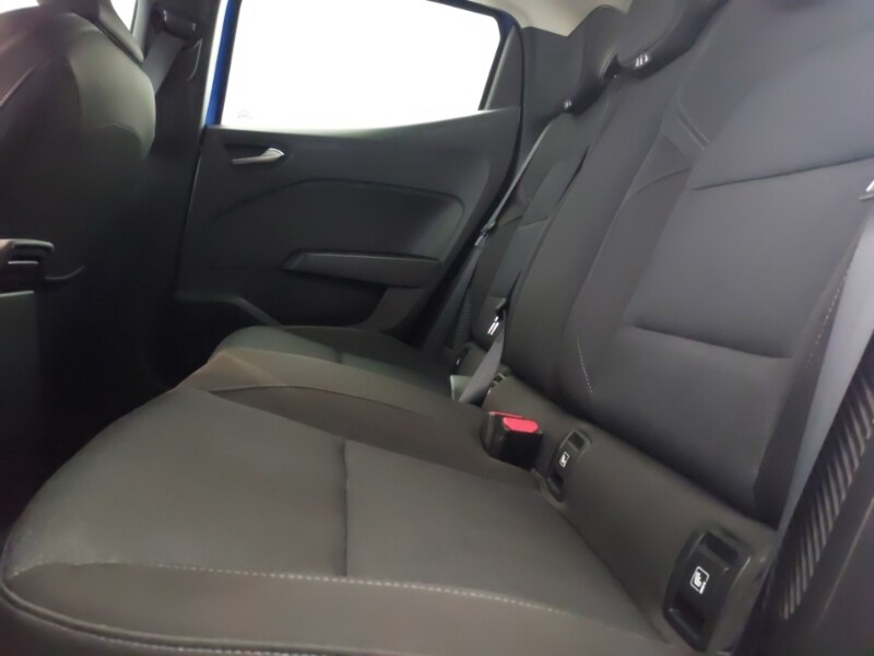 Used Renault Clio 2023 for sale - 77325668: Photo 6