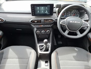 Used Dacia Sandero Stepway 2023 for sale - 79386880: Photo