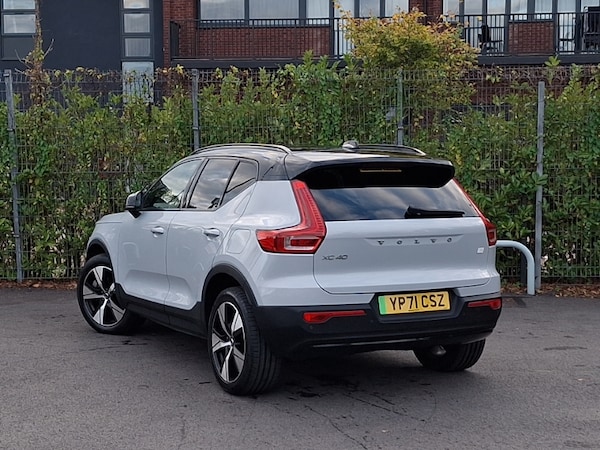 Used Volvo XC40 2022 for sale - 76212345: Photo 3