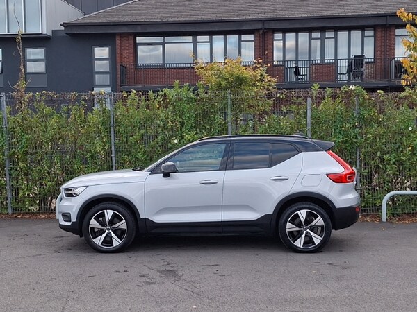 Used Volvo XC40 2022 for sale - 76212345: Photo 4