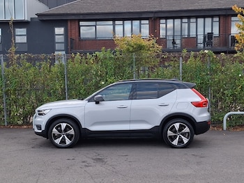 Used Volvo XC40 2022 for sale - 76212345: Photo 4