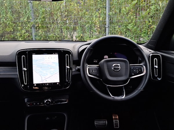 Used Volvo XC40 2022 for sale - 76212345: Photo 7