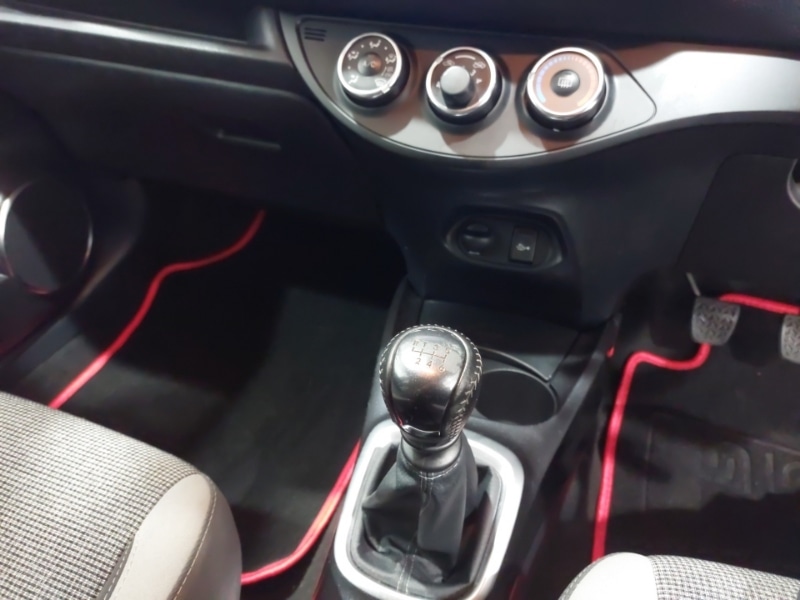 Used Toyota Yaris 2020 for sale - 76527562: Photo 12