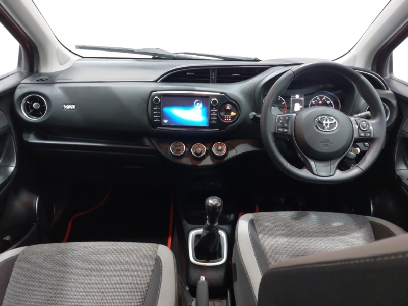 Used Toyota Yaris 2020 for sale - 76527562: Photo 2
