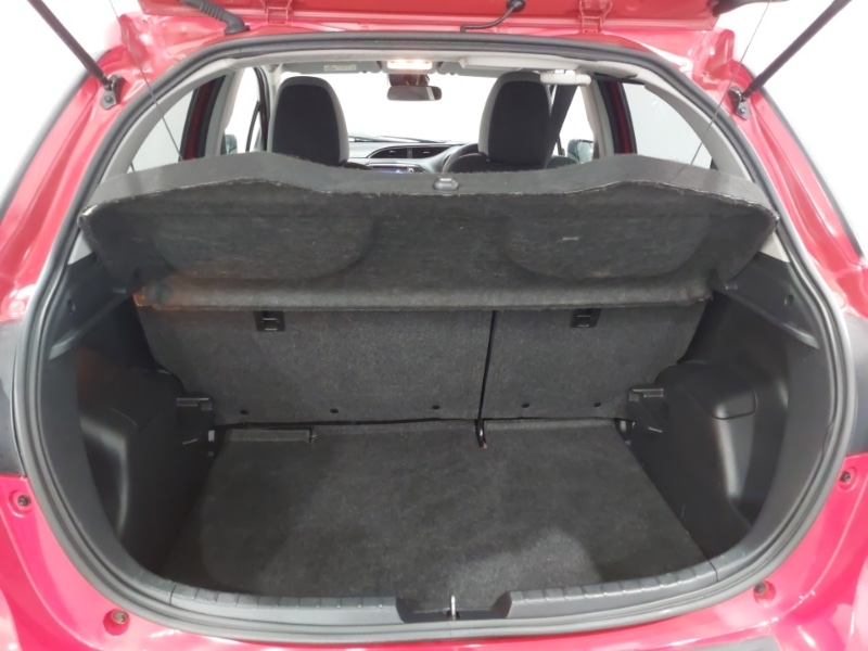 Used Toyota Yaris 2020 for sale - 76527562: Photo 8