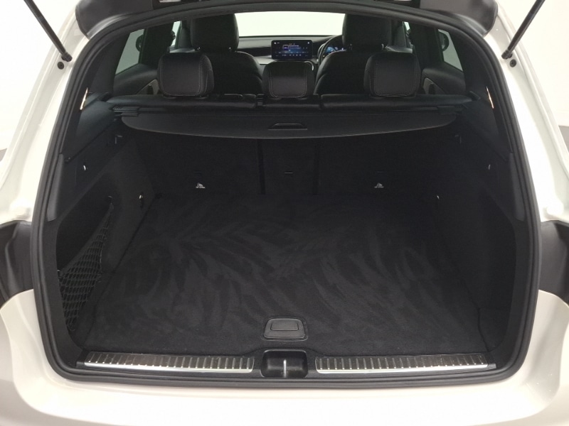 Used Mercedes-Benz GLC 2021 for sale - 76560747: Photo 8