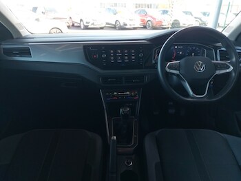 Used Volkswagen Polo 2024 for sale - 78355968: Photo