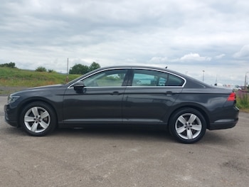 Used Volkswagen Passat 2020 for sale - 75893470: Photo