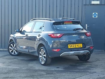 Used Kia Stonic 2023 for sale - 79653751: Photo