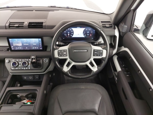 Used Land Rover Defender 2020 for sale - 76317541: Photo 7