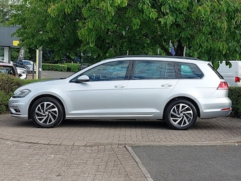 Used Volkswagen Golf 2020 for sale - 75525928: Photo