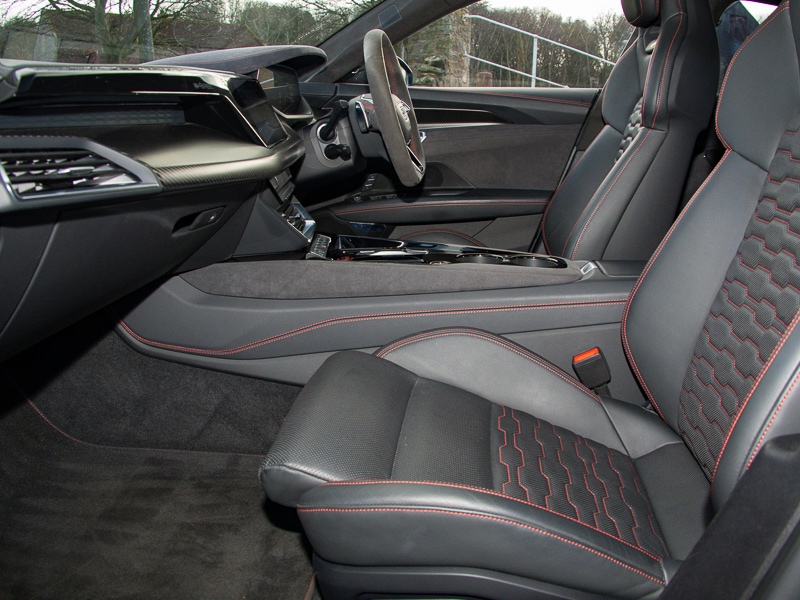 Used Audi RS e-tron GT 2021 for sale - 77955482: Photo 2