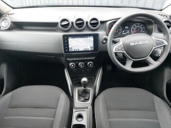 Used Dacia Duster 2023 for sale - 77838133: Photo