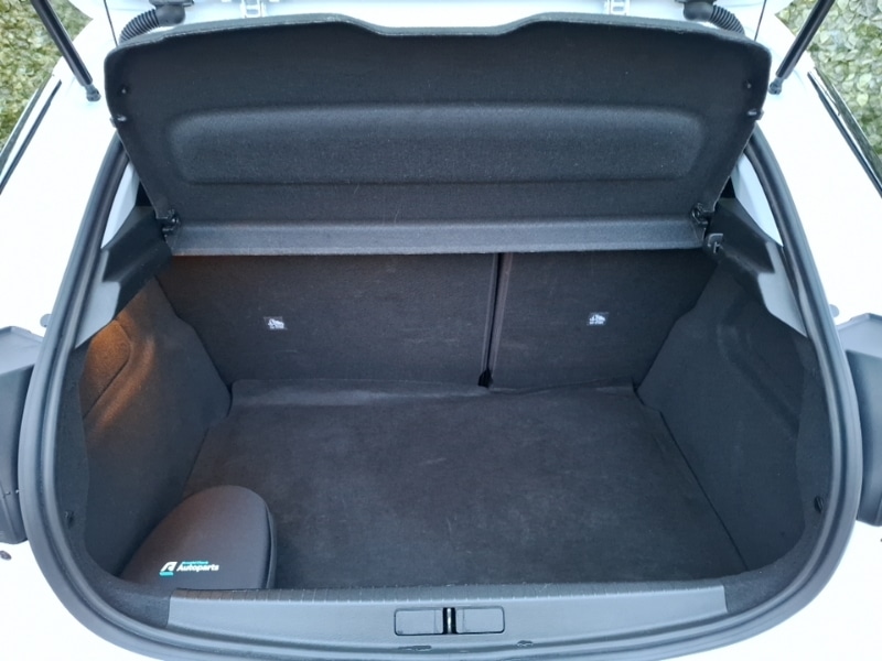 Used Vauxhall Corsa 2024 for sale - 77266205: Photo 8