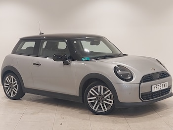 Used MINI Cooper 2025 for sale - 79332018: Photo