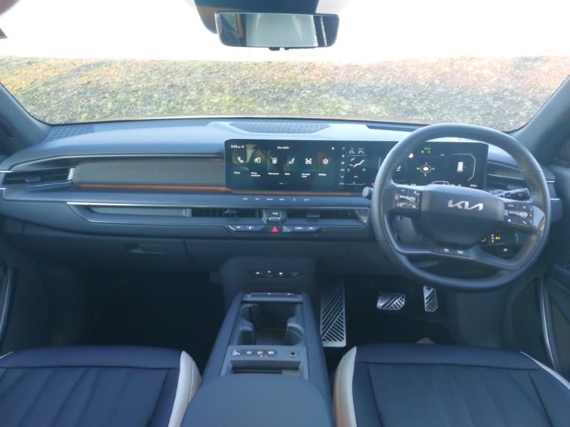 Used Kia EV9 2025 for sale - 77108395: Photo 2