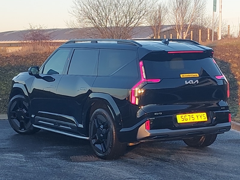 Used Kia EV9 2025 for sale - 77108395: Photo 3