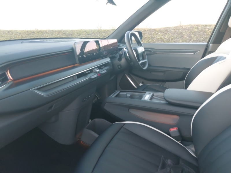 Used Kia EV9 2025 for sale - 77108395: Photo 5