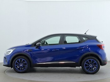 Used Renault Captur 2021 for sale - 77955929: Photo