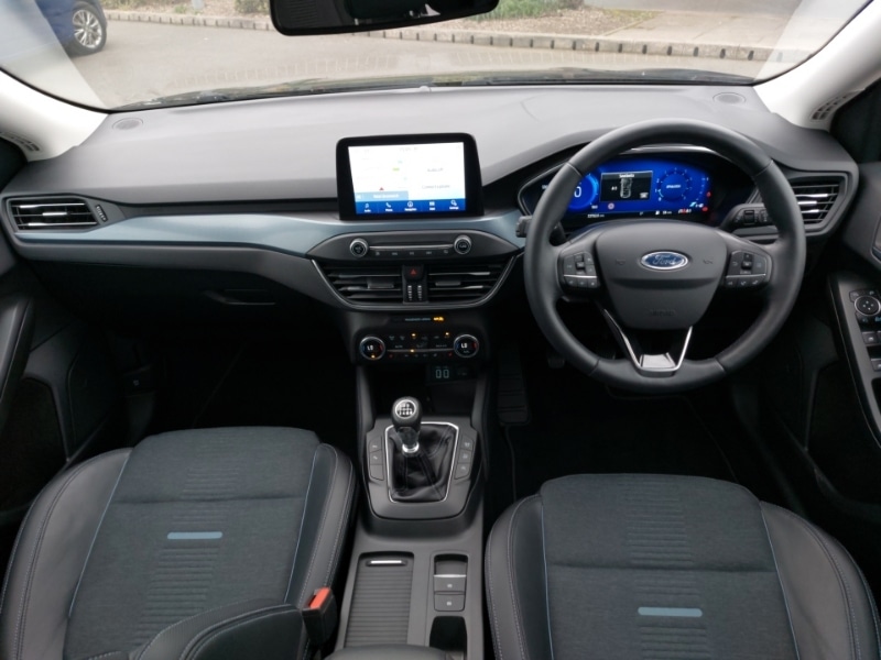 Used Ford Focus 2021 for sale - 77923325: Photo 2