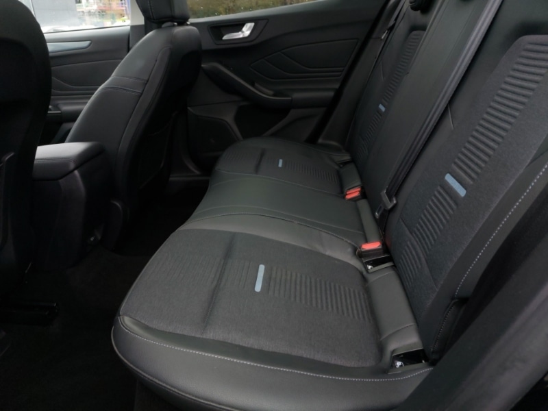 Used Ford Focus 2021 for sale - 77923325: Photo 6