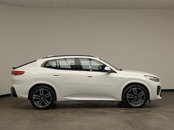 Used BMW iX2 2025 for sale - 77877124: Photo