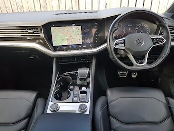 Used Volkswagen Touareg 2021 for sale - 78118263: Photo