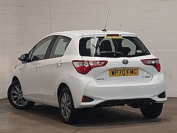 Used Toyota Yaris 2020 for sale - 78617024: Photo