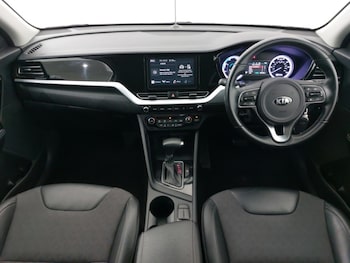Used Kia Niro 2021 for sale - 76237881: Photo 2