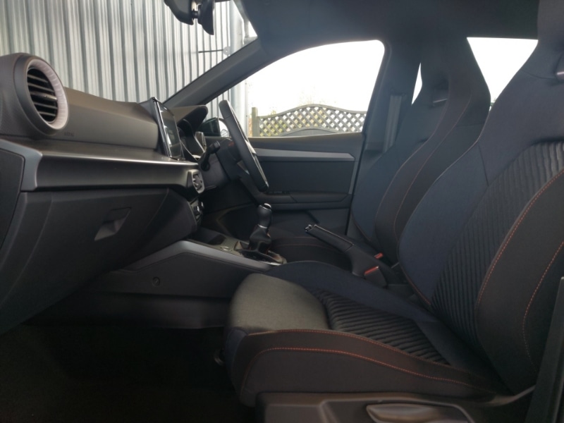Used SEAT Arona 2025 for sale - 76459616: Photo 5