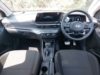 Used Hyundai BAYON 2025 for sale - 79390121: Photo