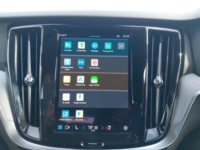 Used Volvo V60 2024 for sale - 77924144: Photo 12