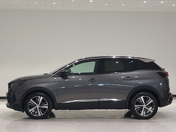Used Peugeot 3008 2023 for sale - 78478003: Photo
