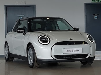 Used MINI Cooper 2025 for sale - 76051061: Photo